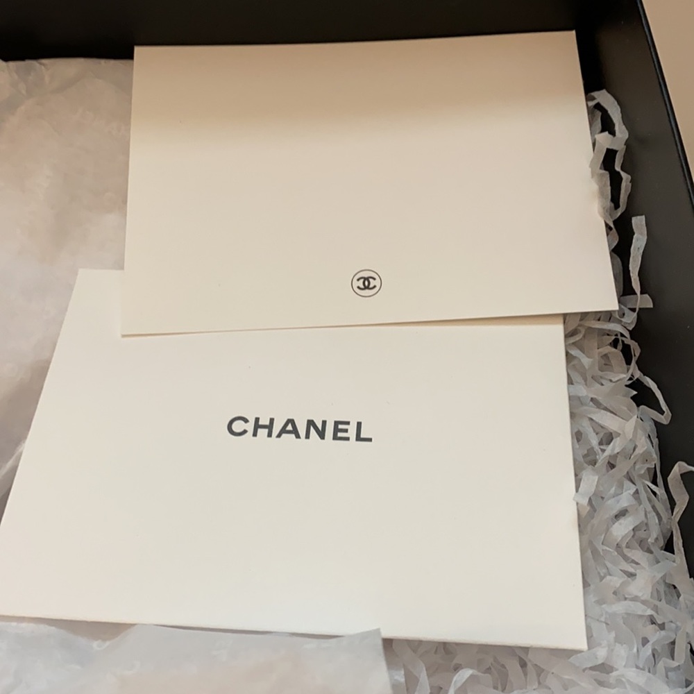 Chanel Box - Picture 4 of 5